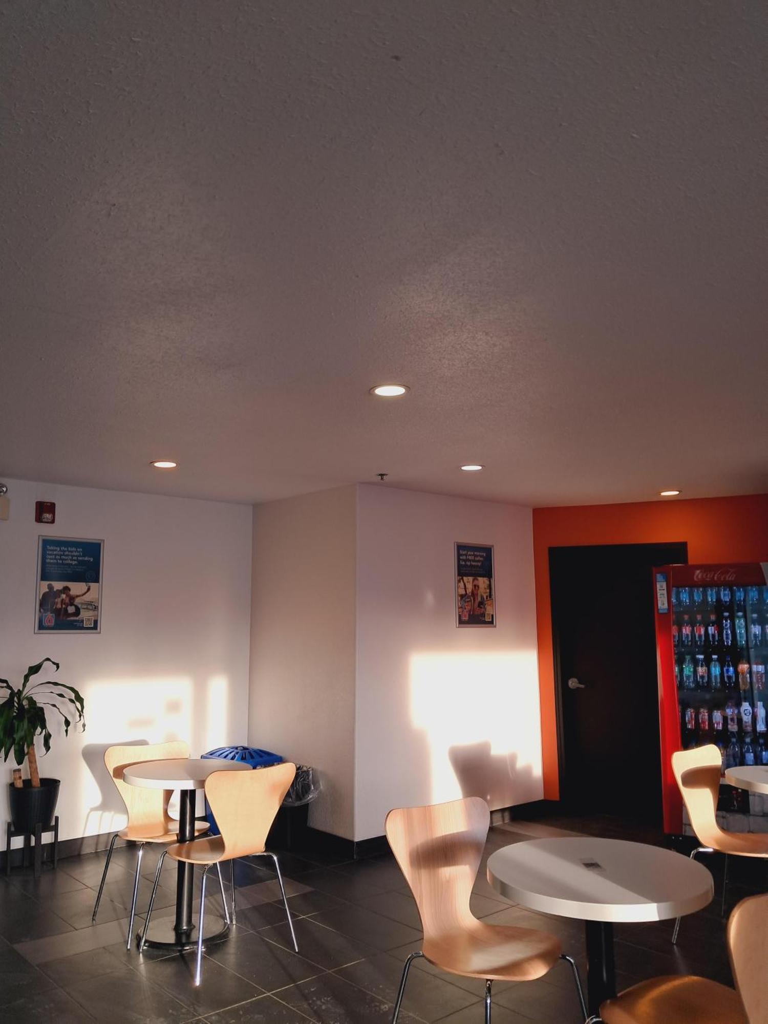 Motel 6-Regina, Sk ภายนอก รูปภาพ